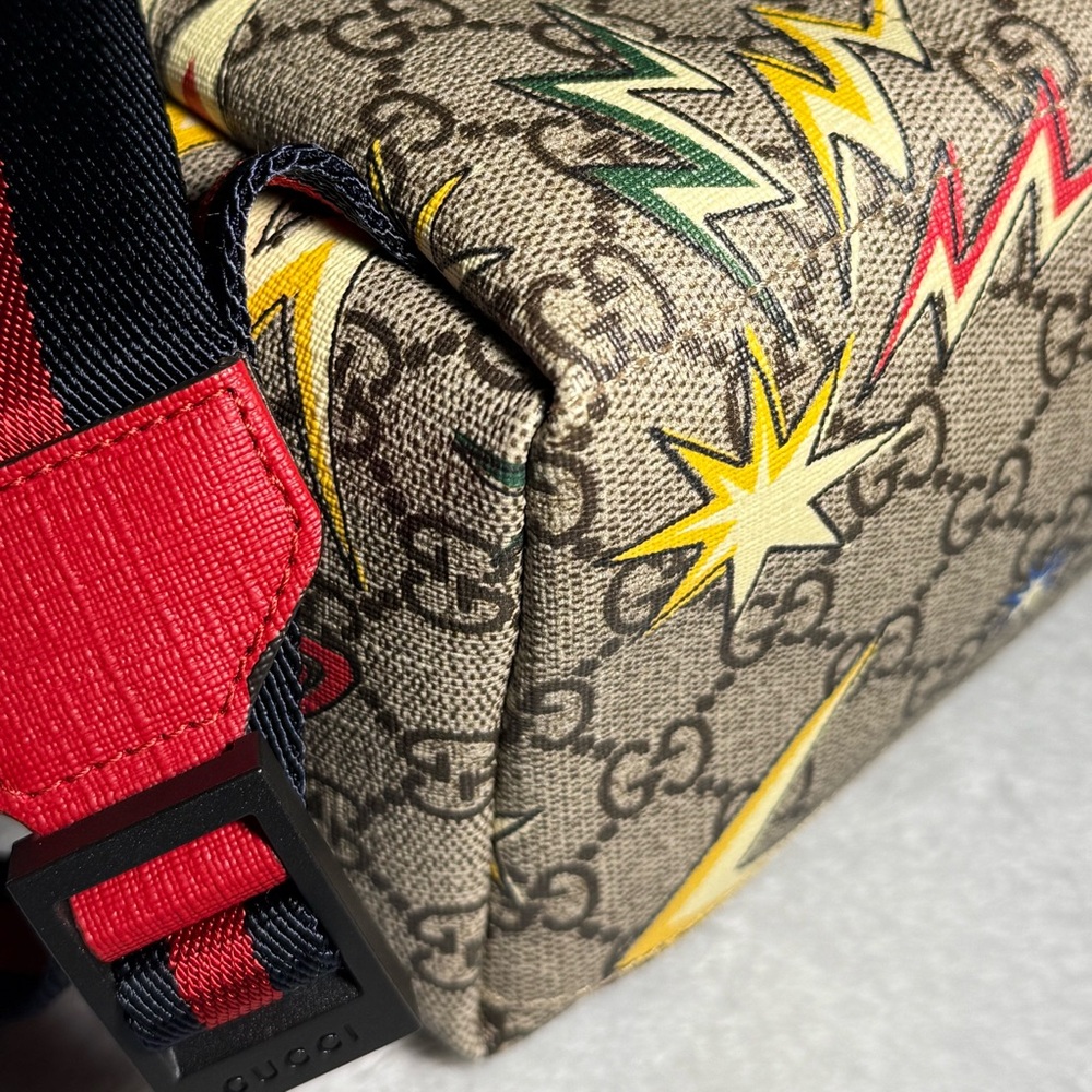 Authentic GUCCI GG Supreme Monogram Space Themed Backpack - Picture 10 of 14